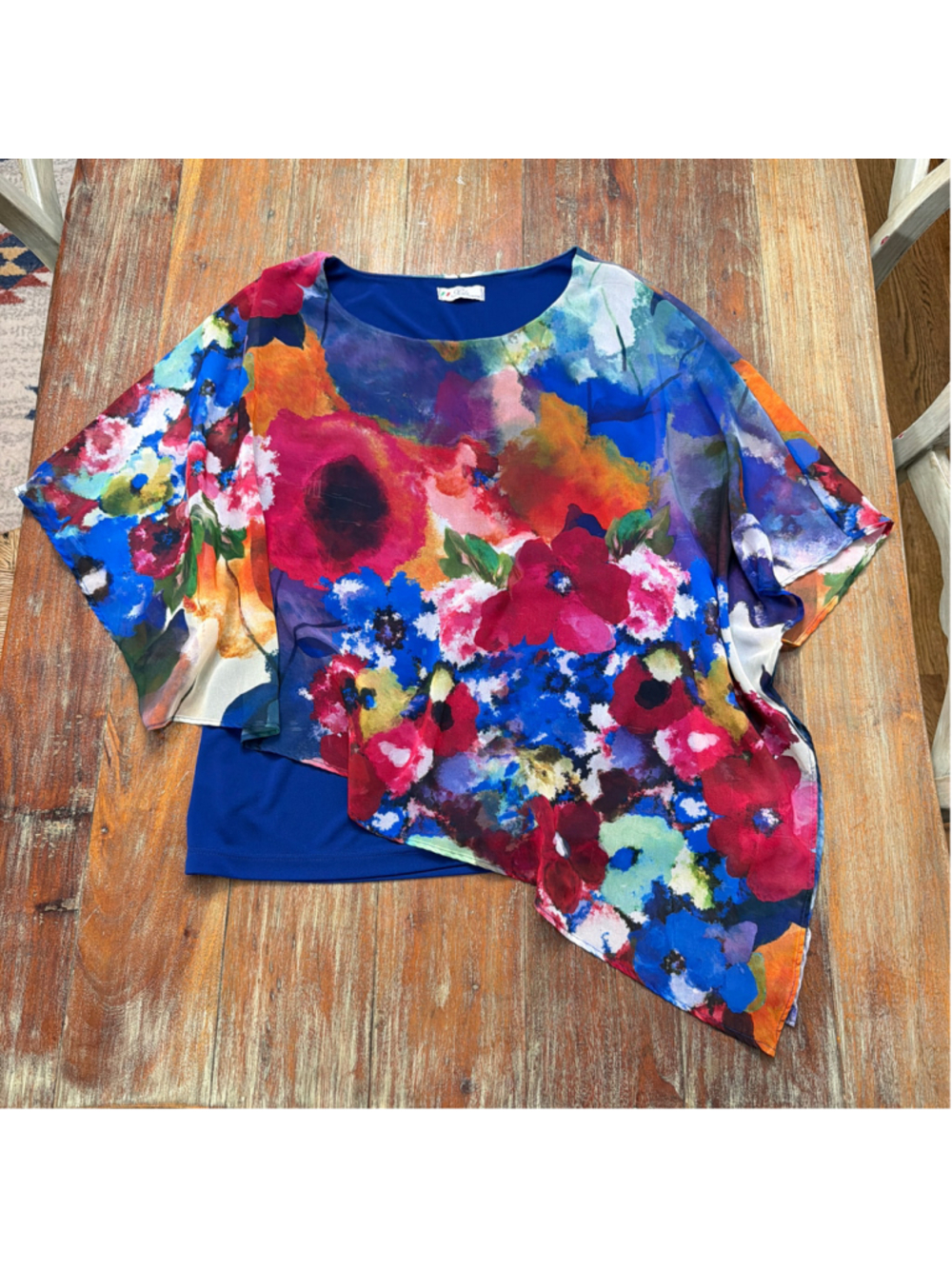 Perla Italy Women XL Floral Chiffon Overlay Asymmetrical Top Royal Blue Oversize